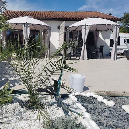 Petit Coin De Charme Villa Seyresse Luaran gambar